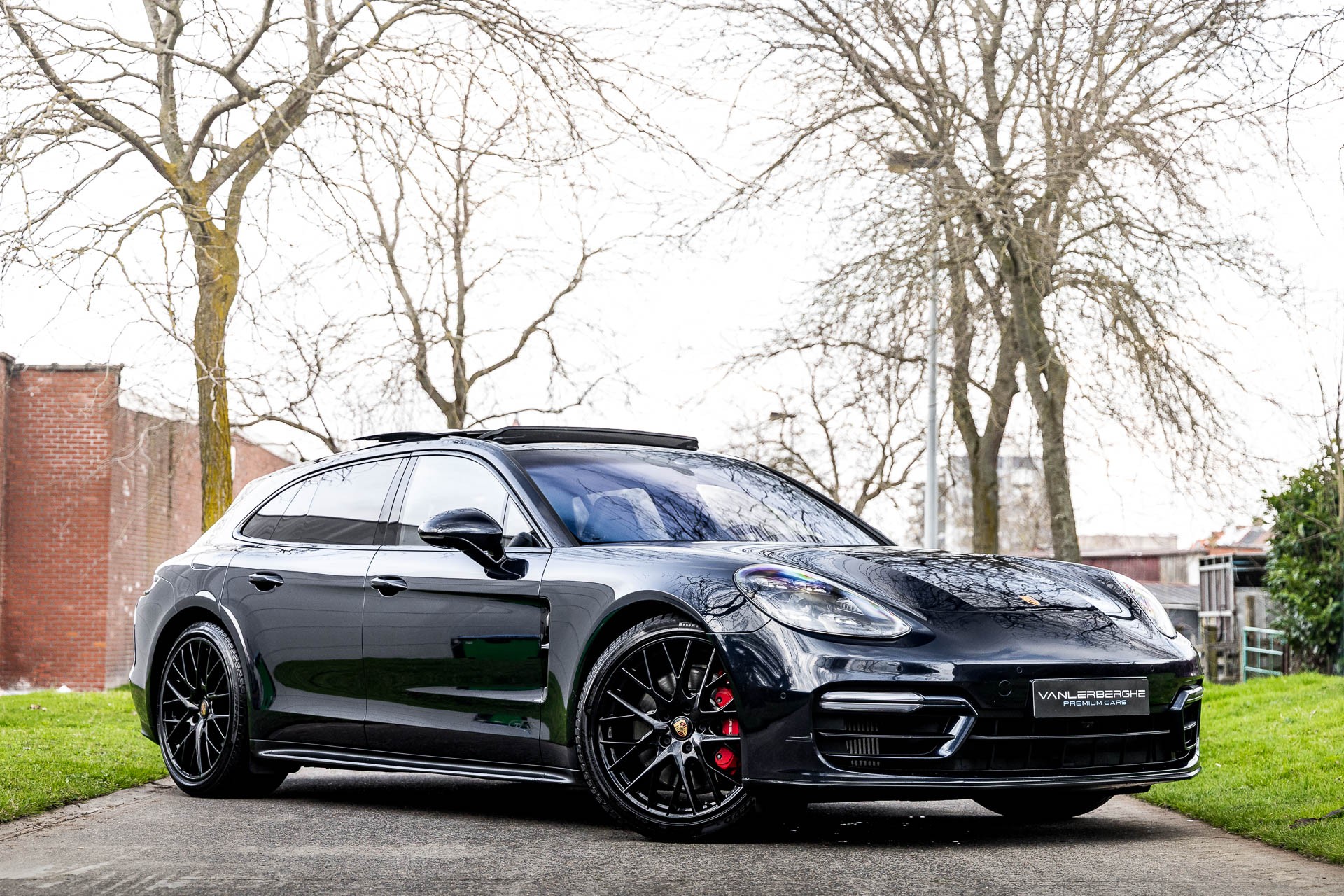 Porsche Panamera Sport Tursimo GTS